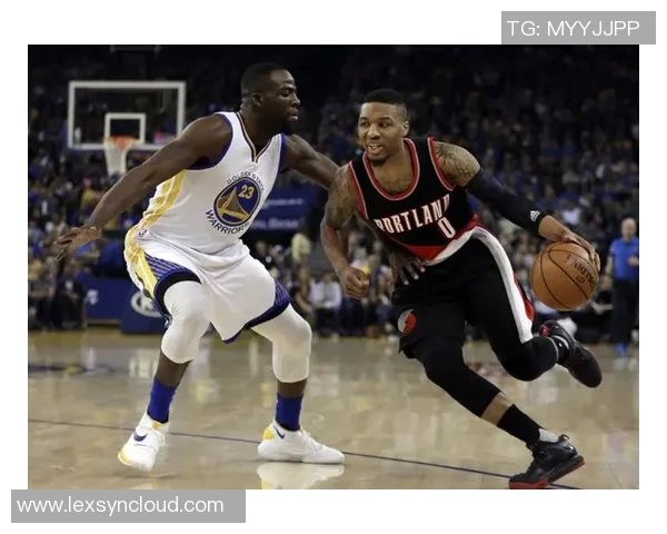 2016年3月12日勇士队与开拓者队激战成名的经典对决回顾 2016年3月12日勇士队与开拓者队激战成名的经典对决回顾