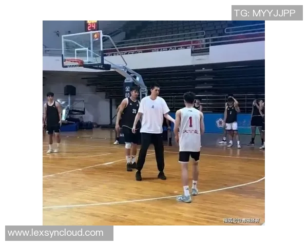 任骏飞领衔新赛季篮球盛宴展现无限潜力与团队协作精神